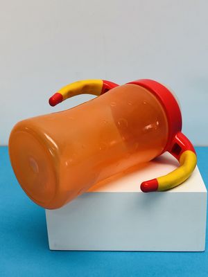 De BPA flaque librement non 9 mois tasse de Sippy de bébé d'enfant de 7 onces