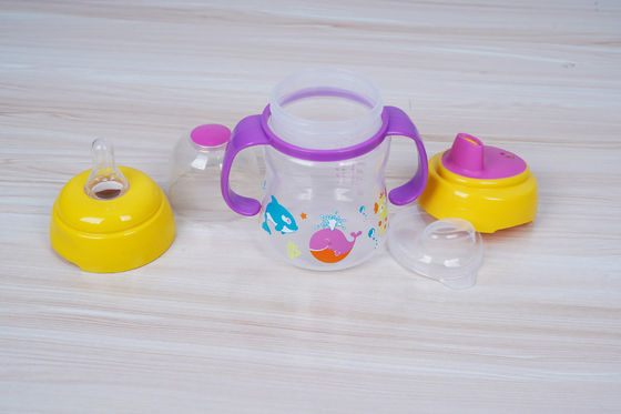 2 dans 1 mois libre de l'aspiration BPA de mamelon 6 tasse de Sippy de bébé de 6 onces